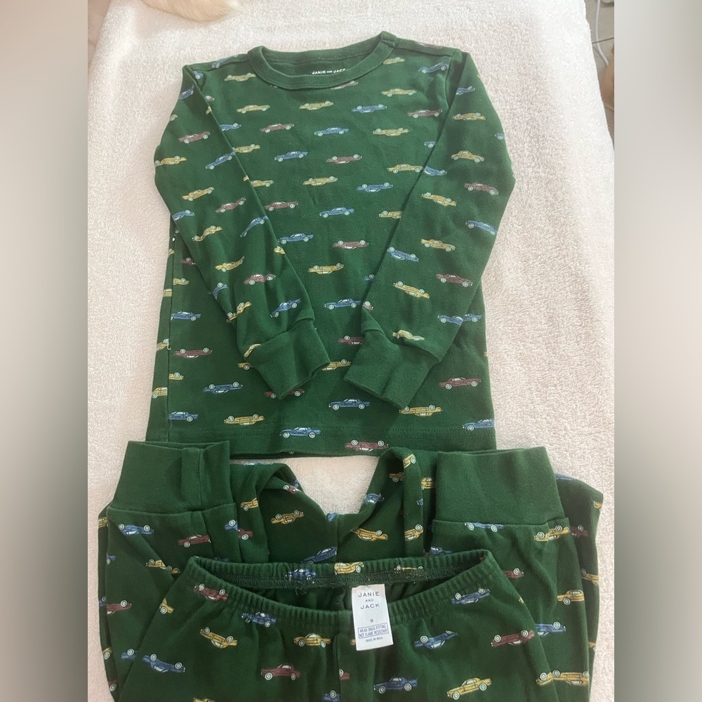 Janie and Jack Boys Pajama Set Size 5 Cars Print Cotton